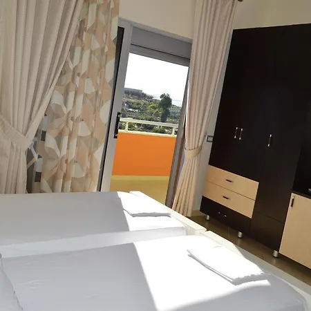 Hotel Tirana
