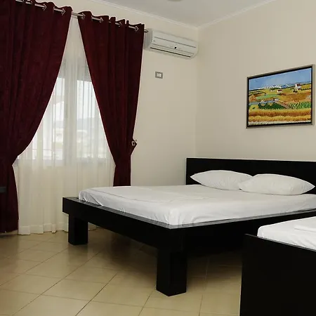 Tirana 4*