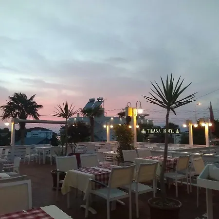 酒店 Tirana