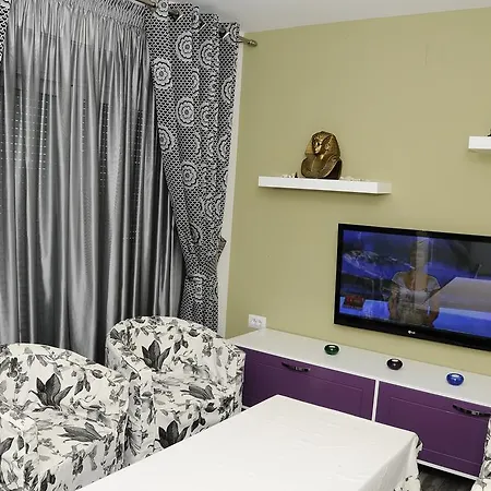 Tirana 4*